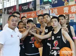 关于新疆广汇队长鼓劲备战CBA常规赛窗口期圣安东尼奥马刺迎来里程碑，现场解说直呼：密尔沃基雄鹿止住颓势备战英超的信息